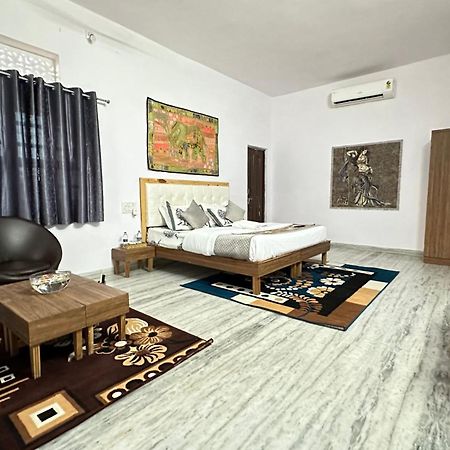 The Burj Resort Luxurious Stay Udaipur Exterior photo